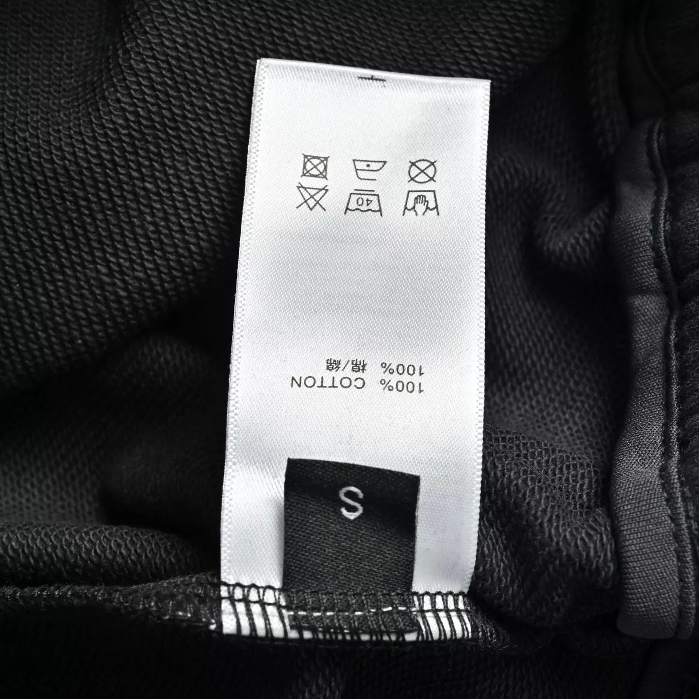 오프화이트 원형 로고 프린트 캐주얼 쇼츠 상세 이미지 6