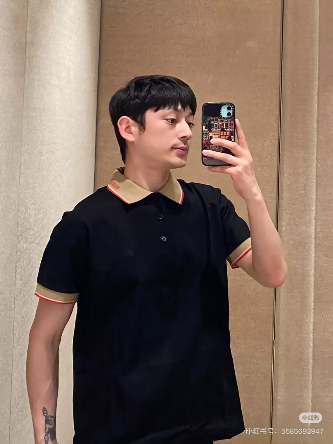 버버리 레터링 포인트 피케 폴로 상의 상세 이미지 12