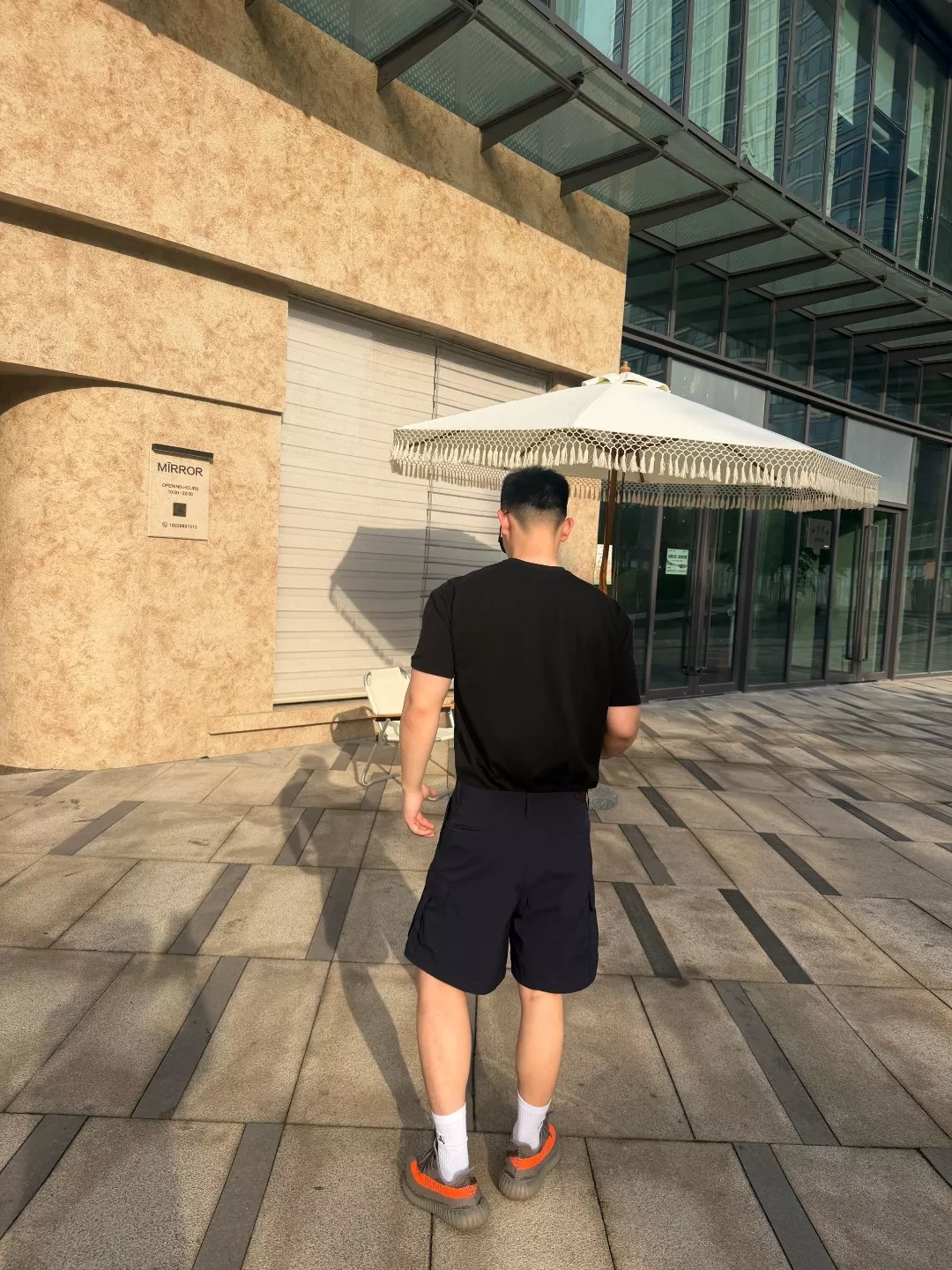 디올 레터 자수 포인트 카고 쇼츠 상세 이미지 14