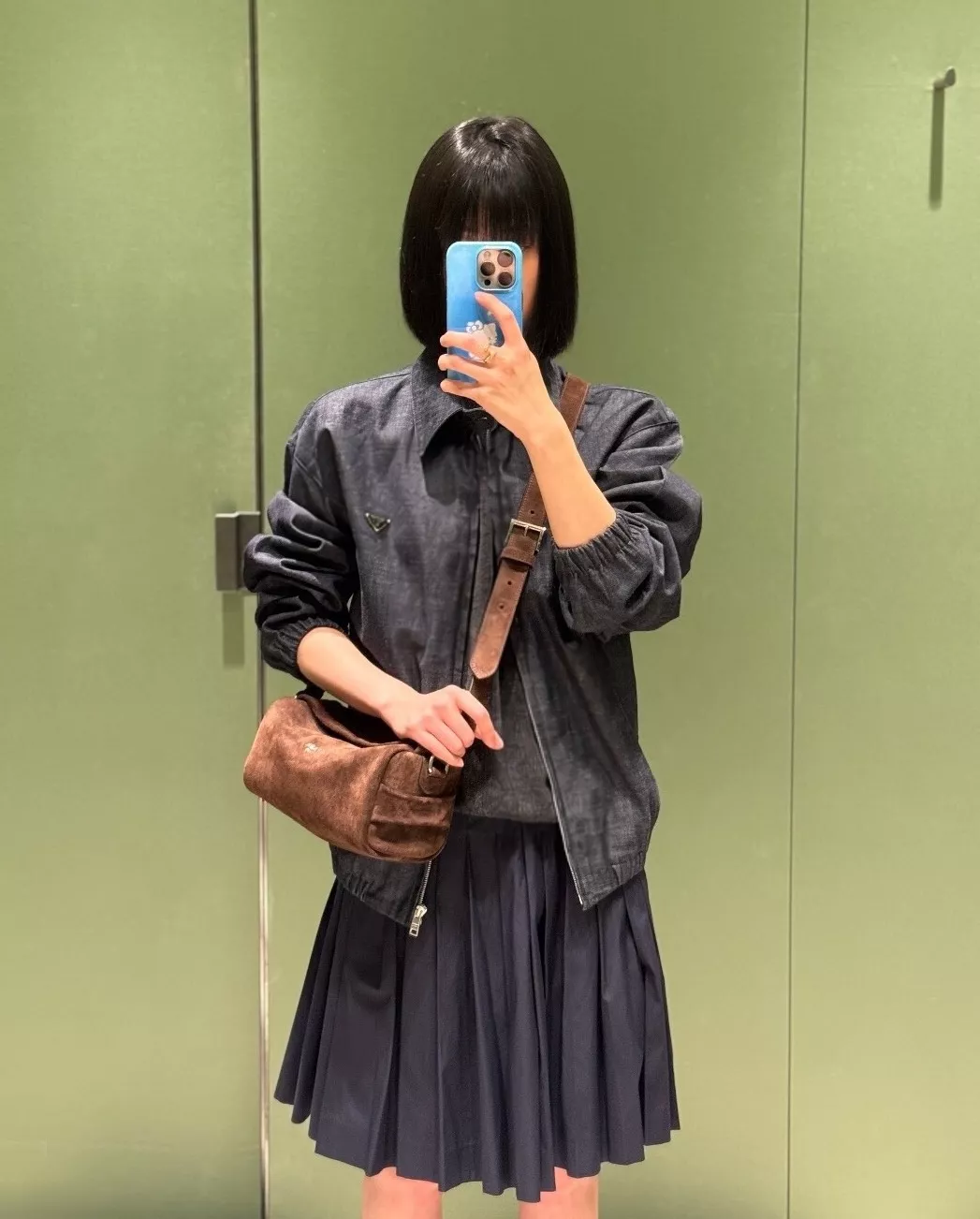 프라다 데님 카라 집업 아우터 상세 이미지 33