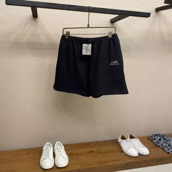 발렌시아가 반사 로고 프린팅 코튼 쇼츠