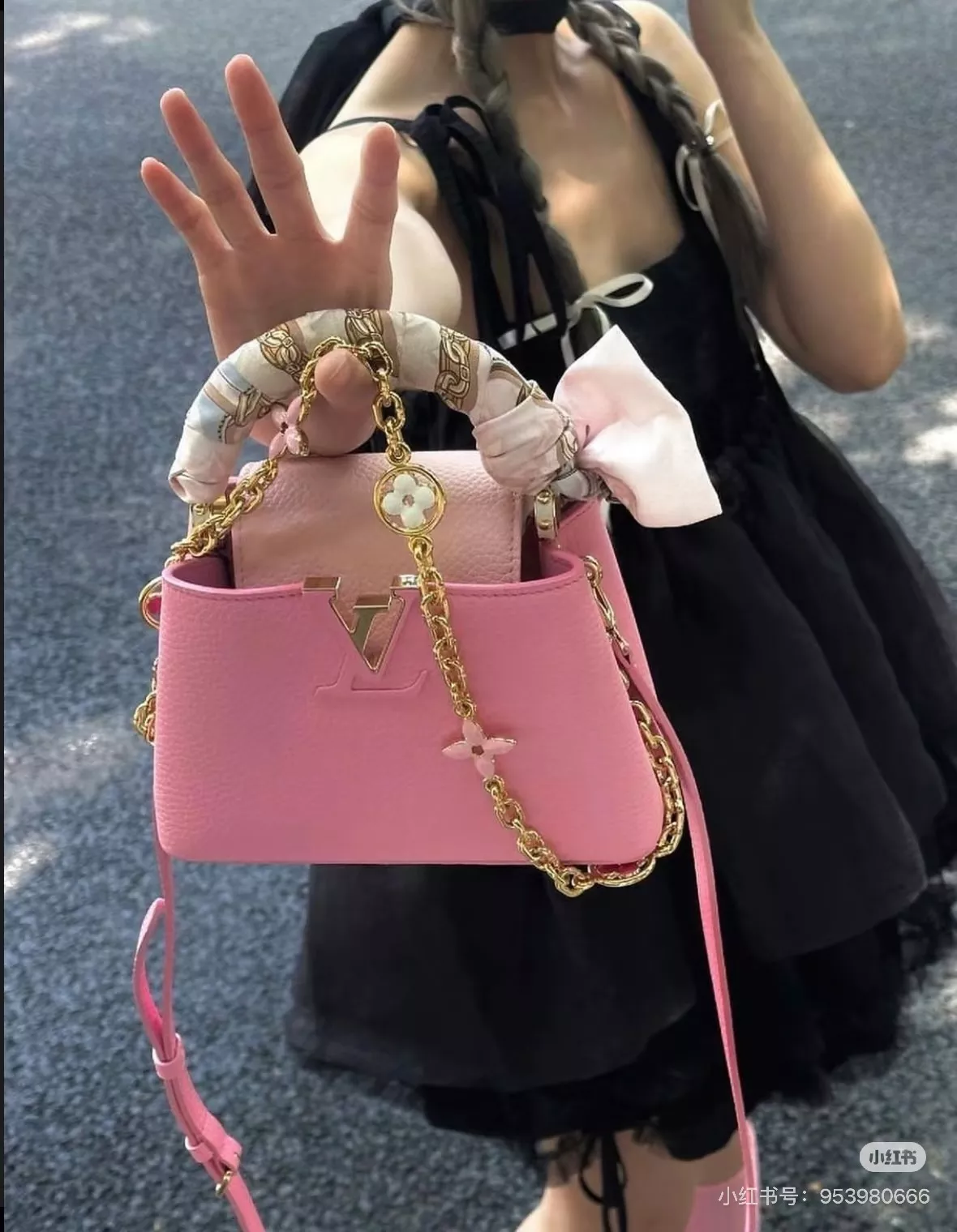 루이비통 카퓌신 핸드백 상세 이미지 18
