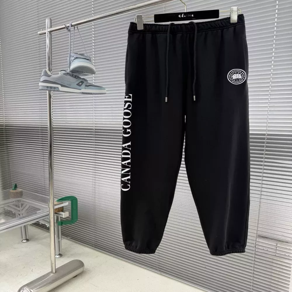 캐나다구스 레터링 프린트 조거 팬츠