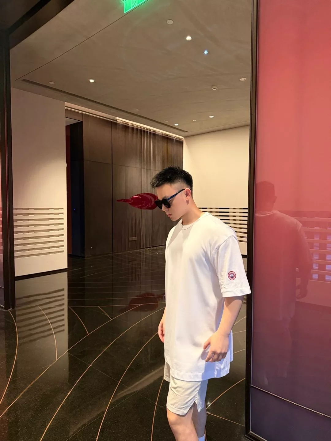 캐나다구스 구름 같은 촉감의 루즈핏 반팔 상의 상세 이미지 22