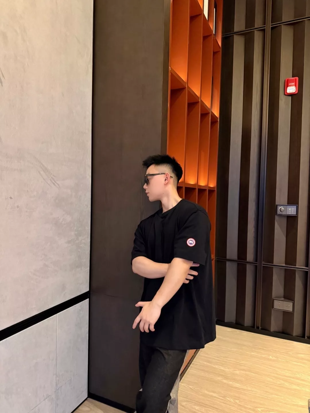 캐나다구스 구름 같은 촉감의 루즈핏 반팔 상의 상세 이미지 23