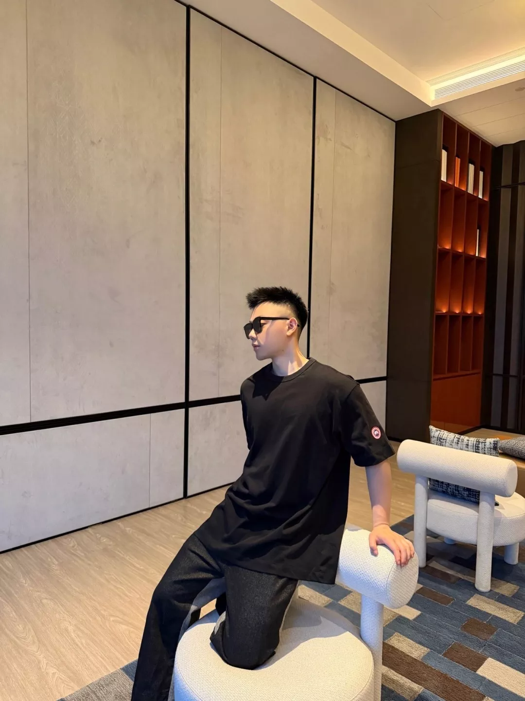 캐나다구스 구름 같은 촉감의 루즈핏 반팔 상의 상세 이미지 24