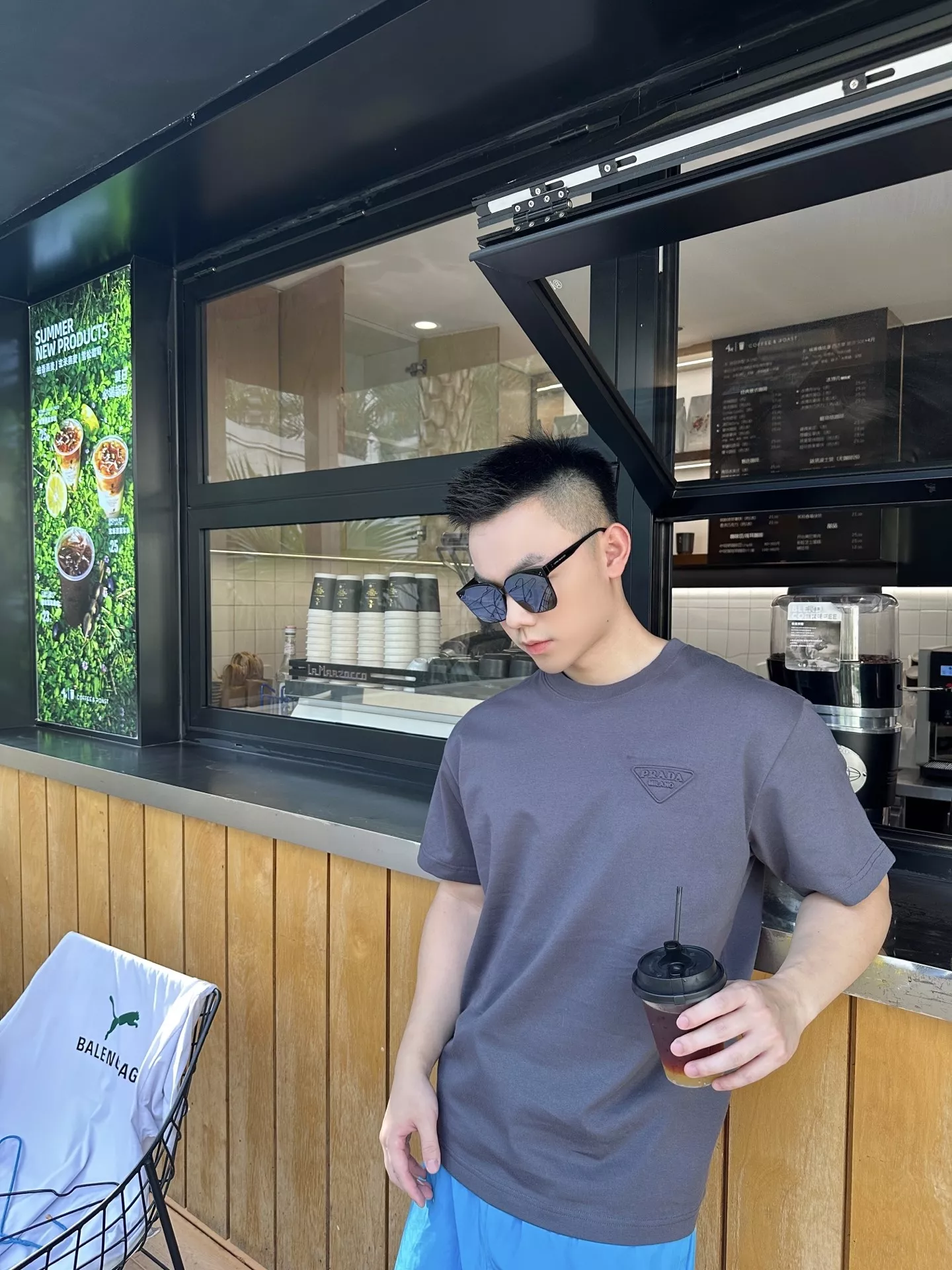 프라다 엠보 삼각 로고 장식 코튼 반팔 탑 상세 이미지 21