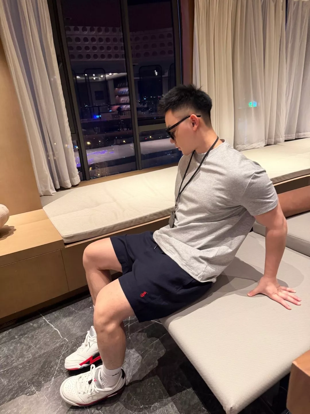 랄프로렌 린넨 드로스트링 자수 쇼츠 상세 이미지 24