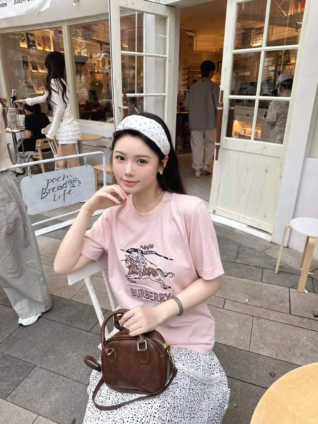 버버리 스케치 체크 승마 자수 반팔 탑 상세 이미지 25