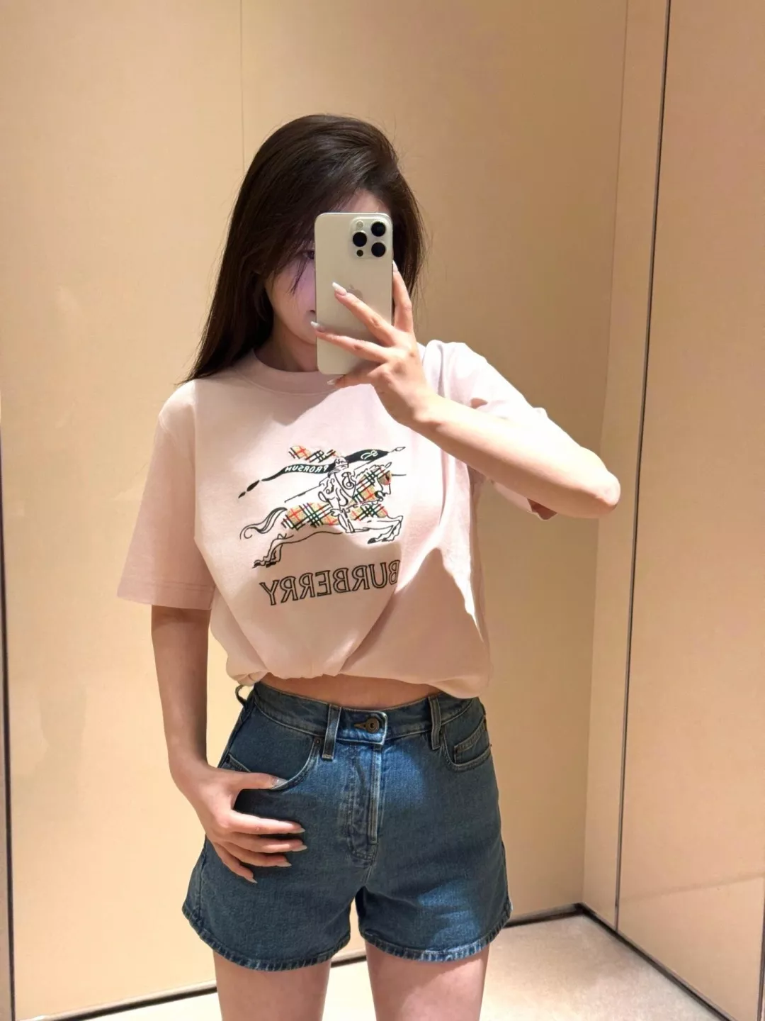 버버리 스케치 체크 승마 자수 반팔 탑 상세 이미지 26