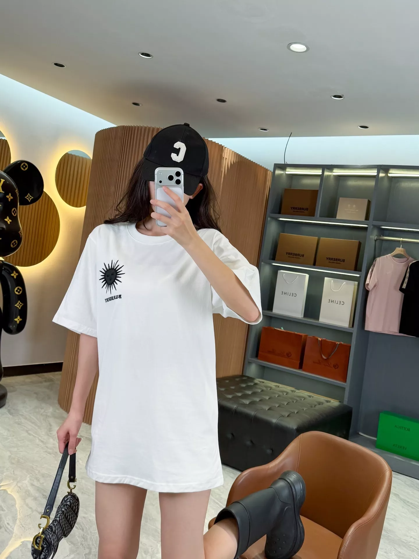 버버리 선다이얼 자수 포인트 코튼 반팔 탑 상세 이미지 70