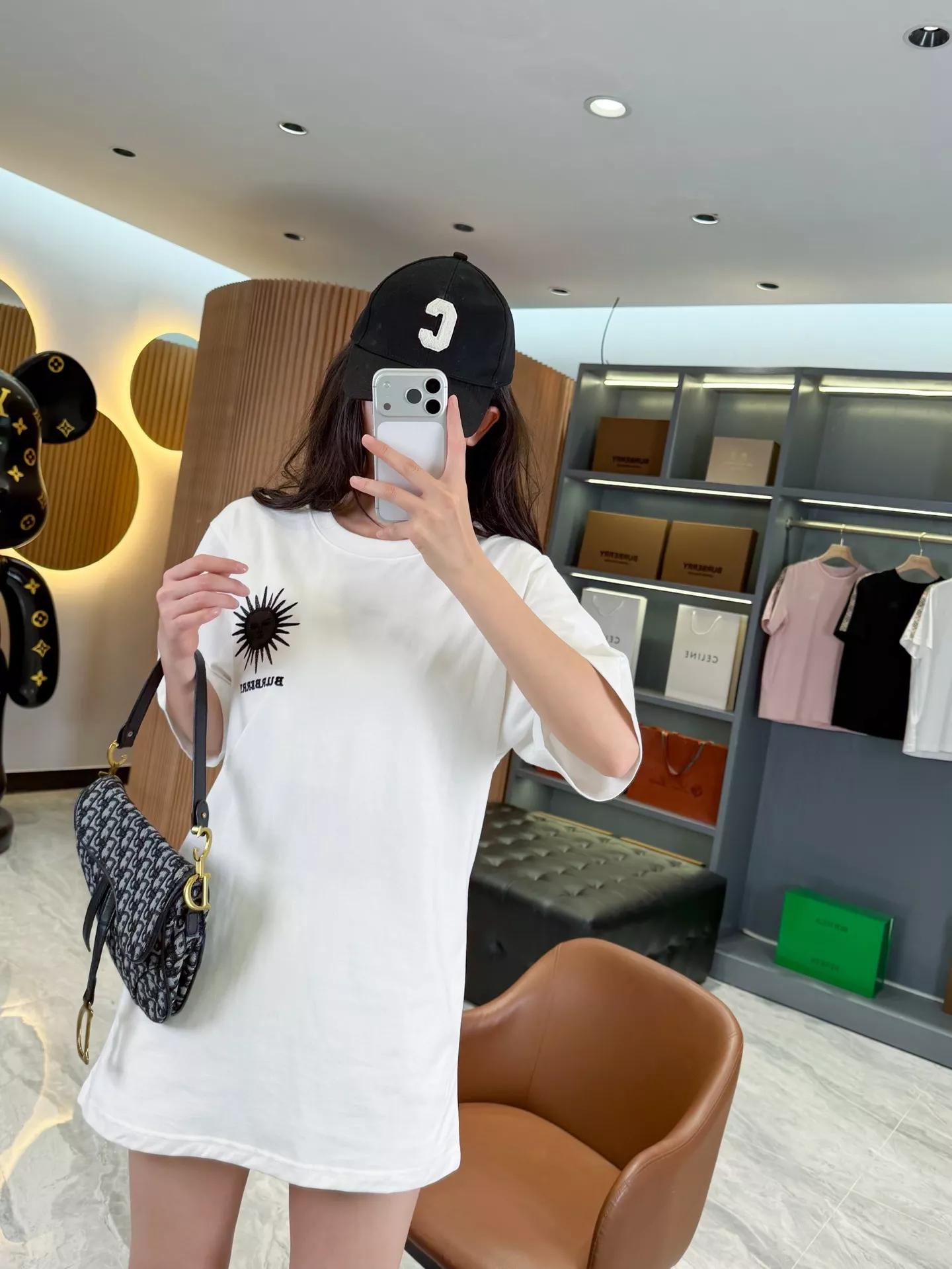 버버리 선다이얼 자수 포인트 코튼 반팔 탑 상세 이미지 64
