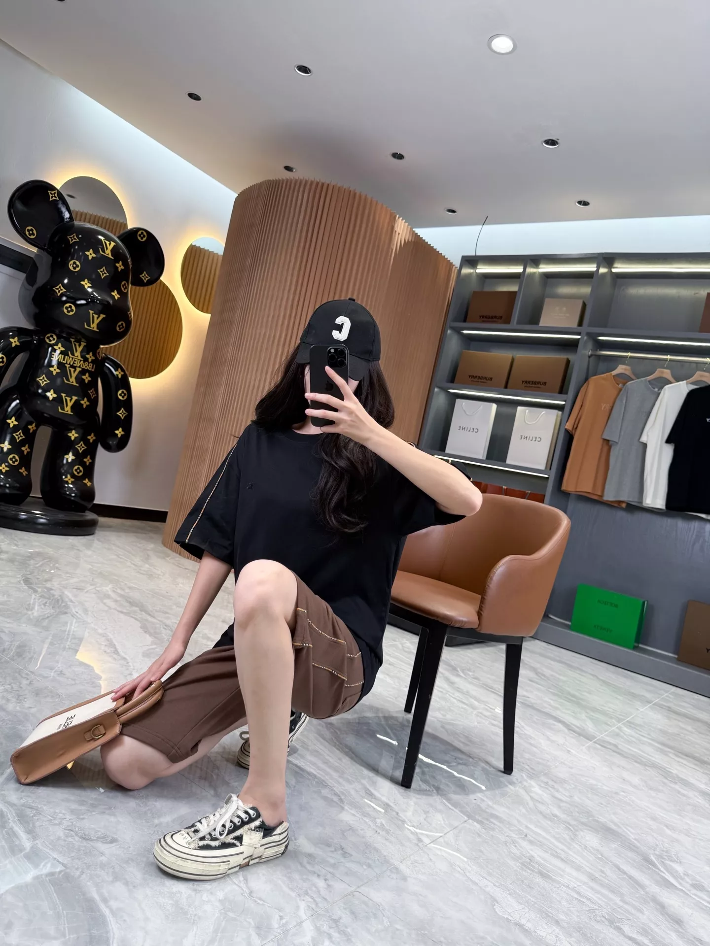 버버리 체크 롤링 디테일 코튼 크루넥 탑 상세 이미지 71
