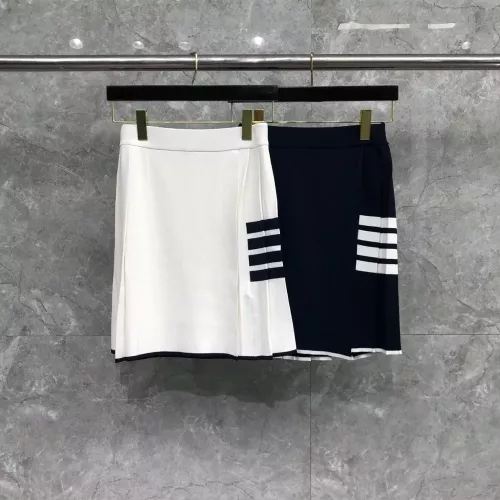 톰브라운 플리츠 랩 스타일 니트 스커트