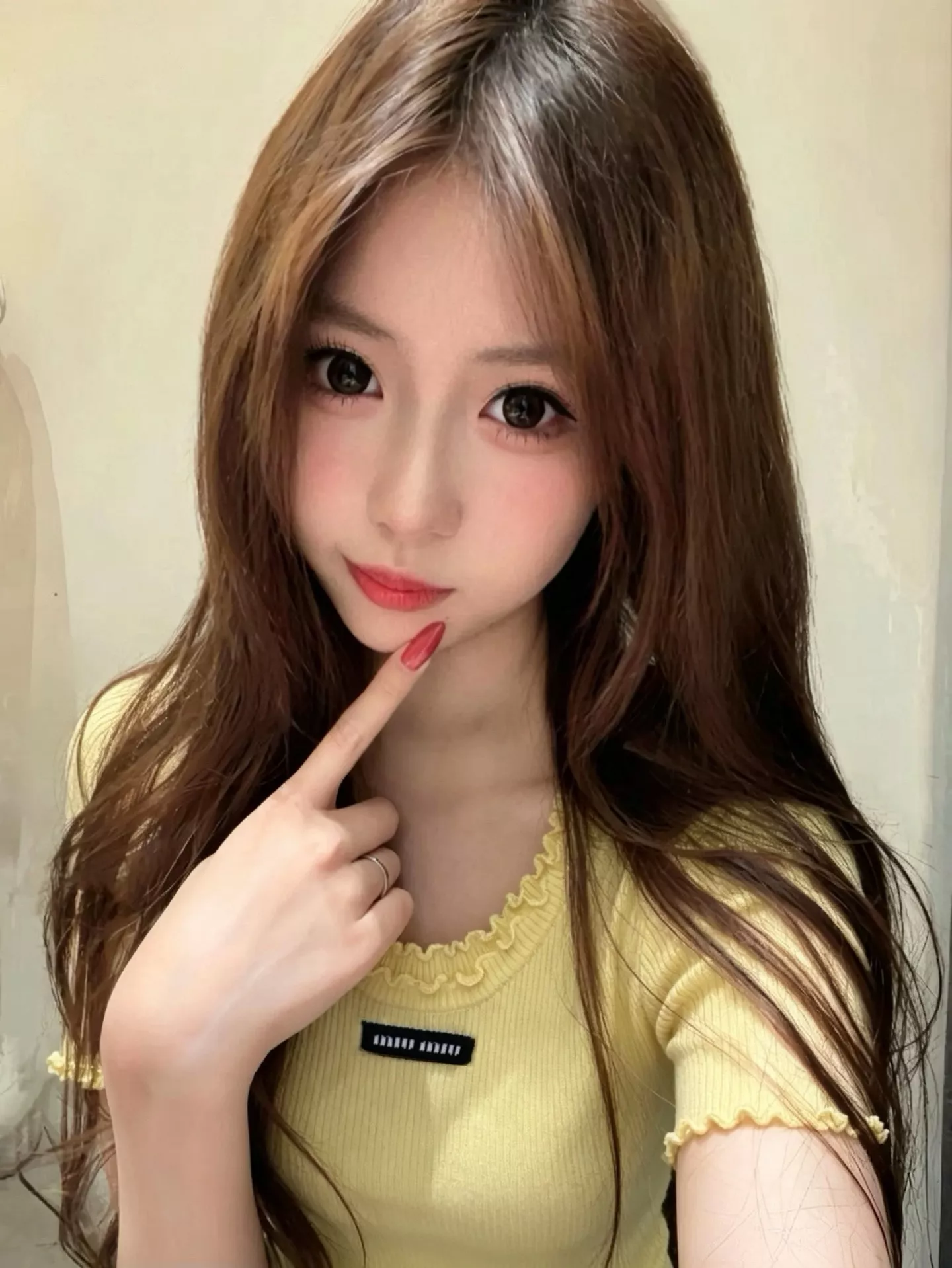 미우미우 프릴 디테일 반팔 니트 탑 상세 이미지 13