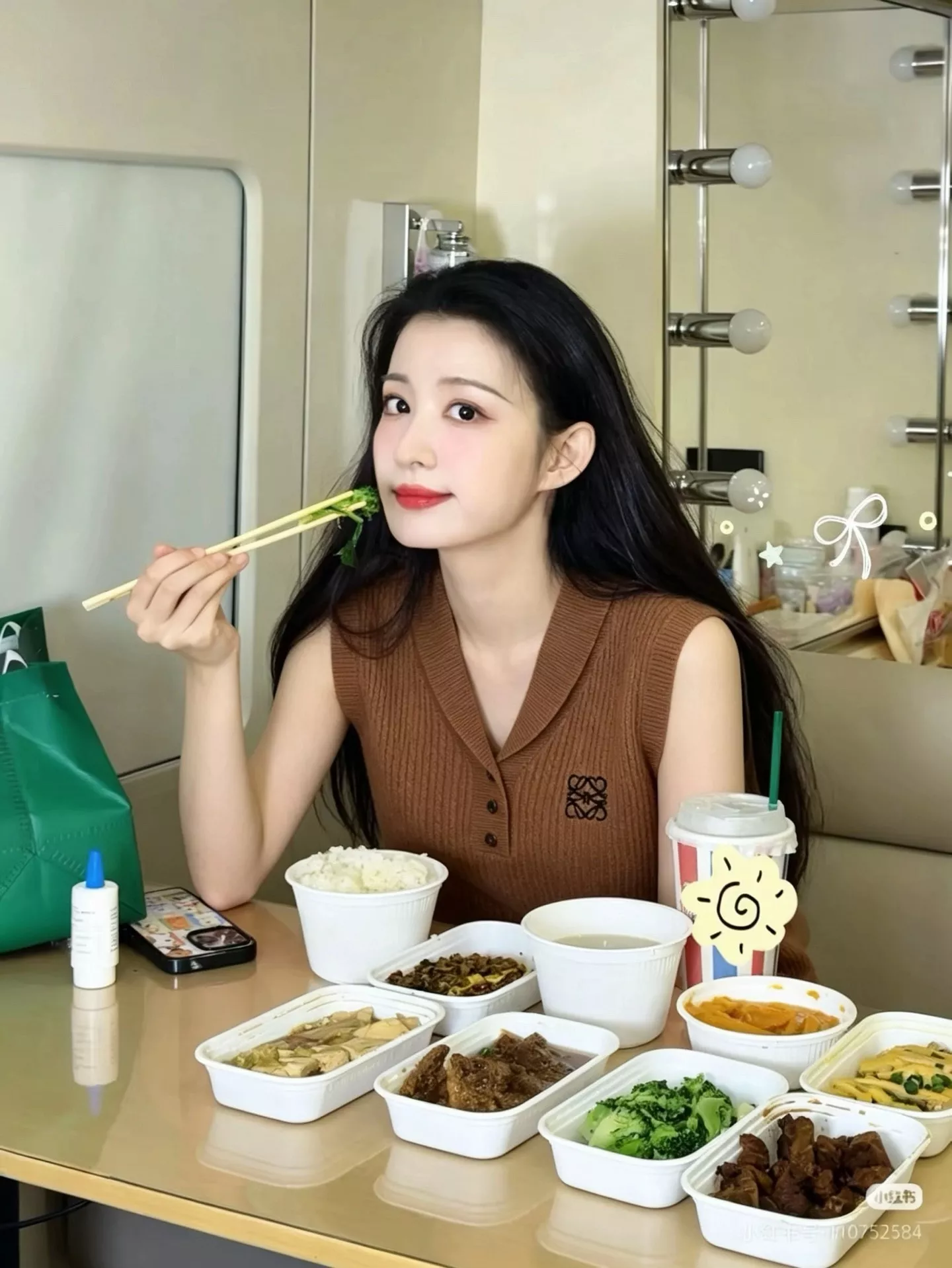 로에베 브이넥 하프버튼 니트 베스트 상세 이미지 14