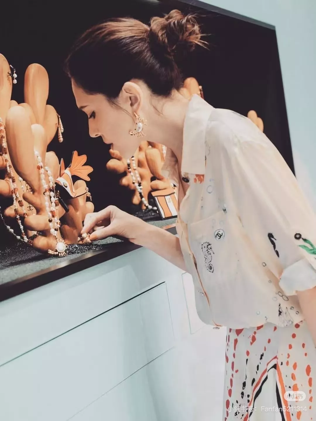 샤넬 프린트 카라 상의와 롱 스커트 세트 상세 이미지 11