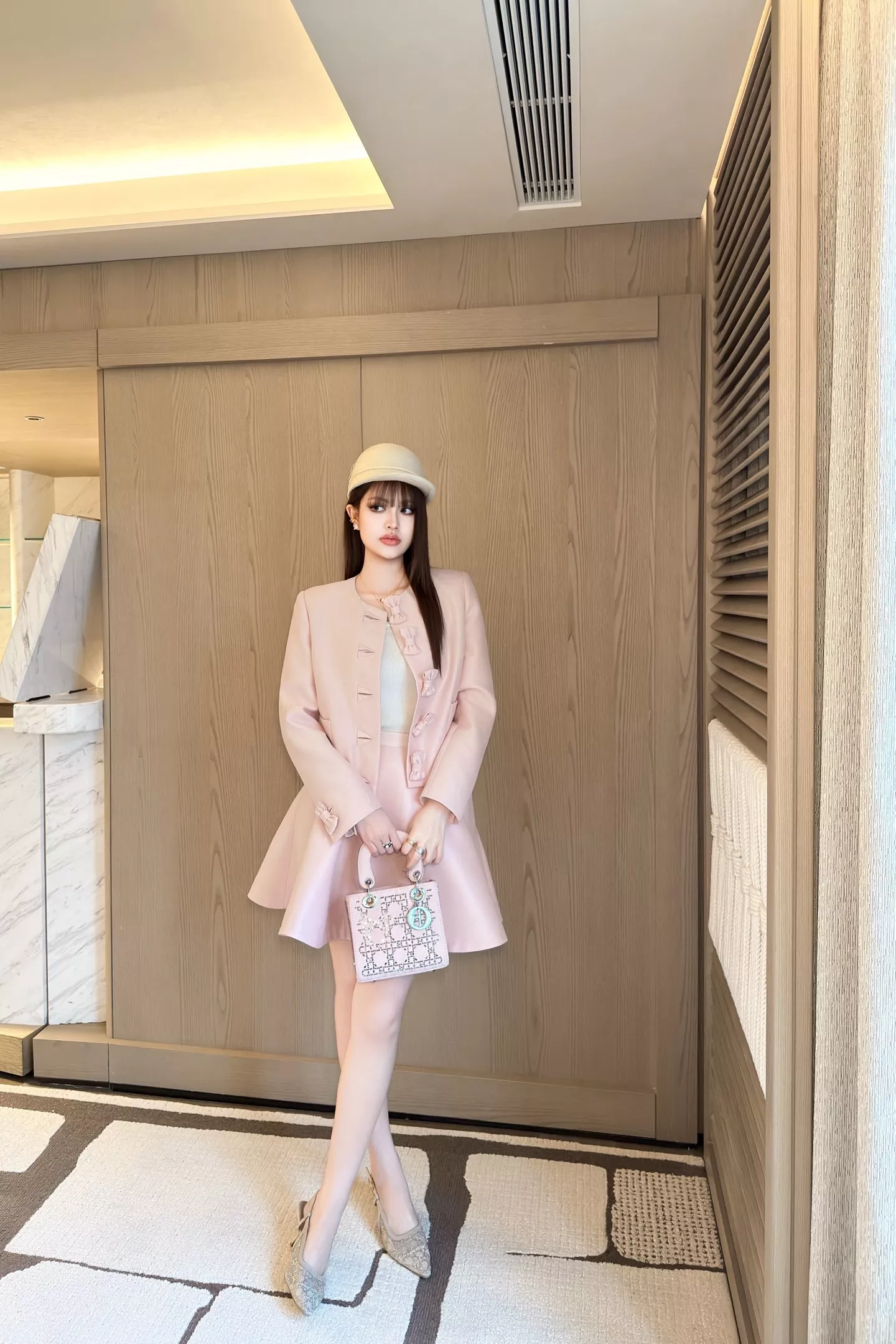 디올 하이웨이스트 에이라인 플레어 스커트 상세 이미지 20