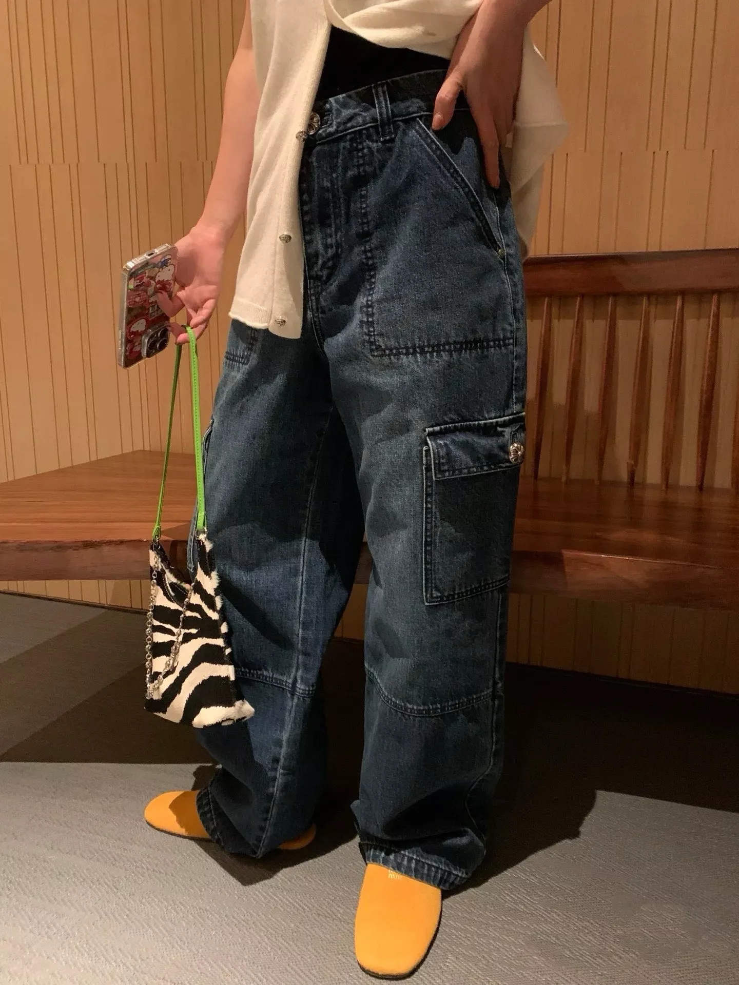 노브랜드 워싱 블루 카고 와이드 진 상세 이미지 28