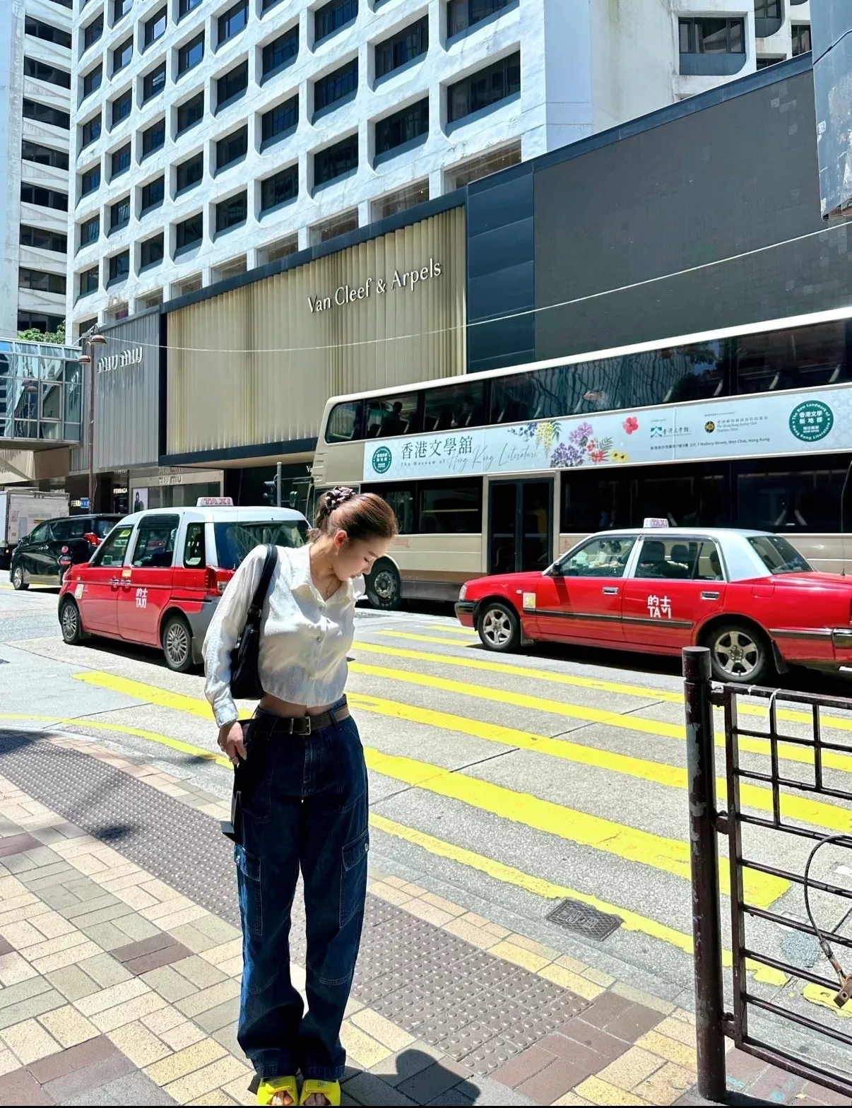 노브랜드 워싱 블루 카고 와이드 진 상세 이미지 23