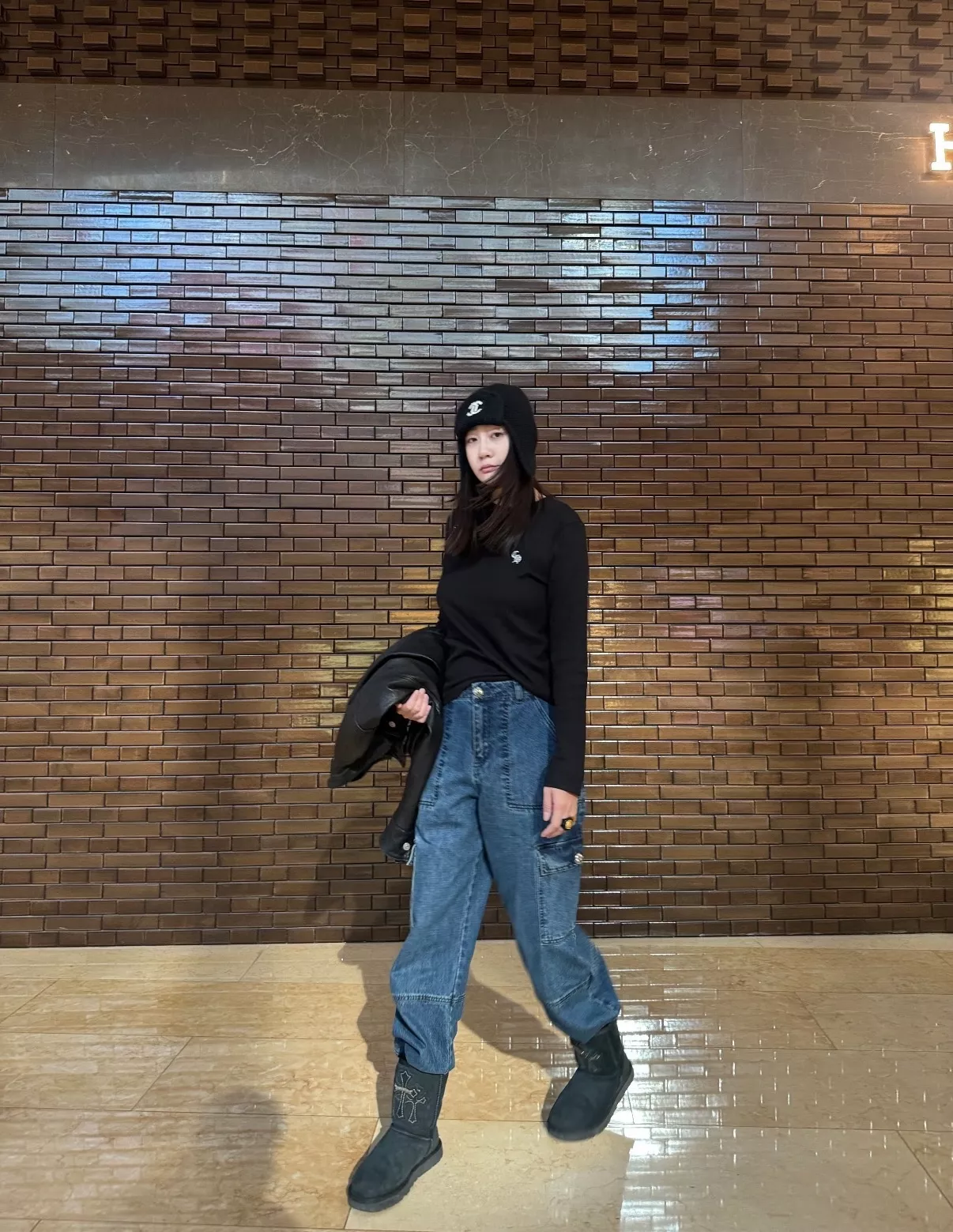 노브랜드 워싱 블루 카고 와이드 진 상세 이미지 14