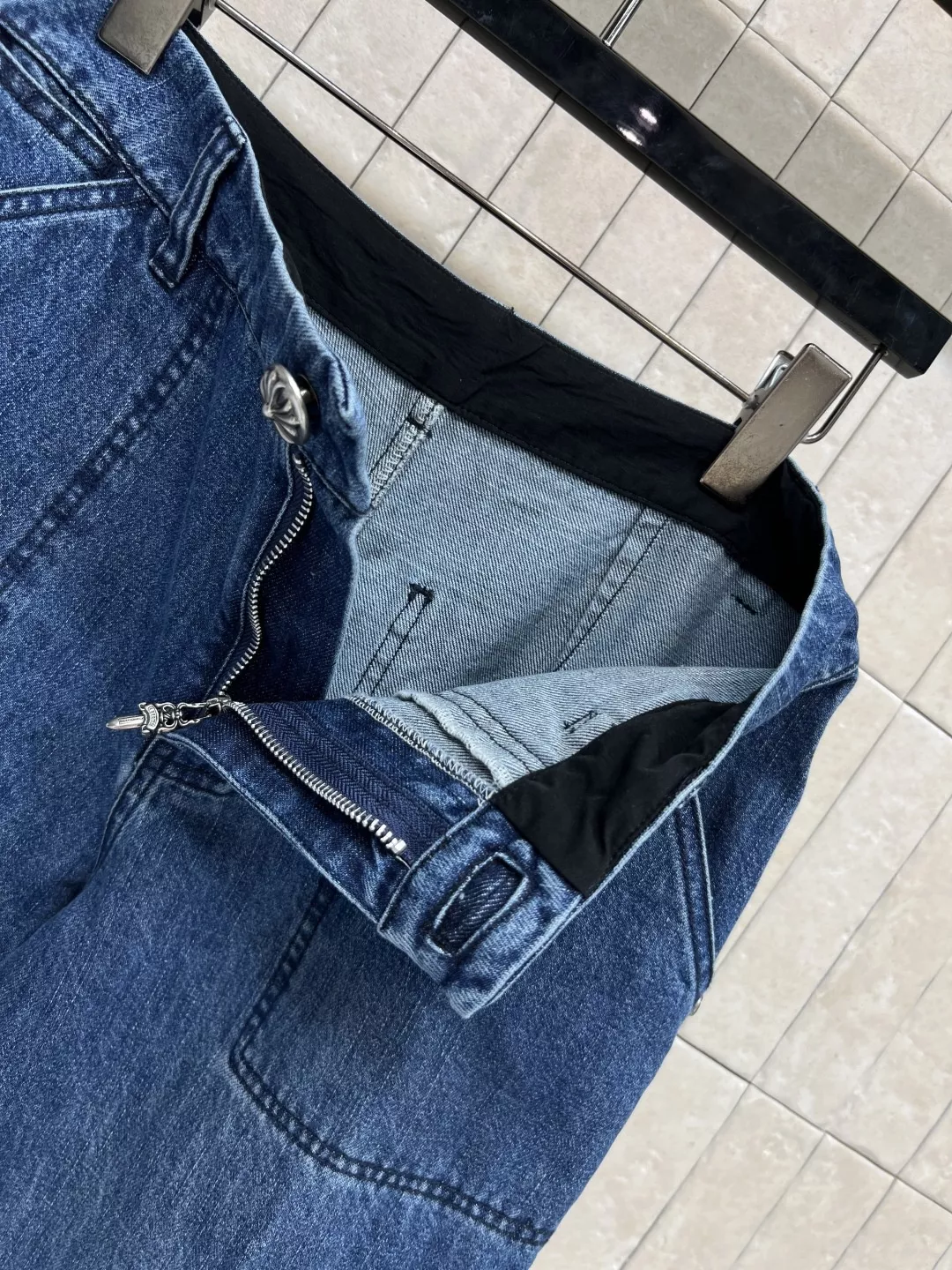 노브랜드 워싱 블루 카고 와이드 진 상세 이미지 6