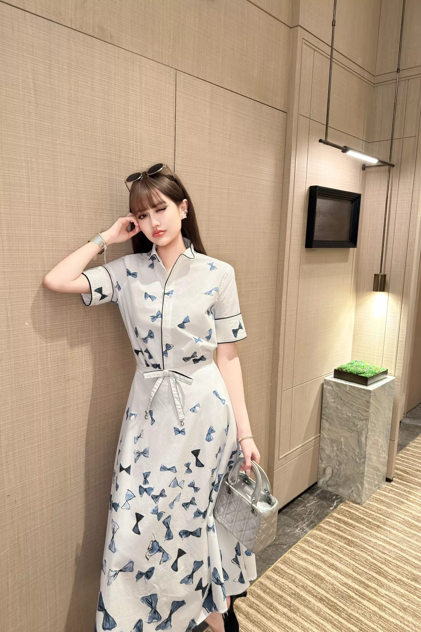 디올 나비 프린트 에이라인 스커트 상세 이미지 30