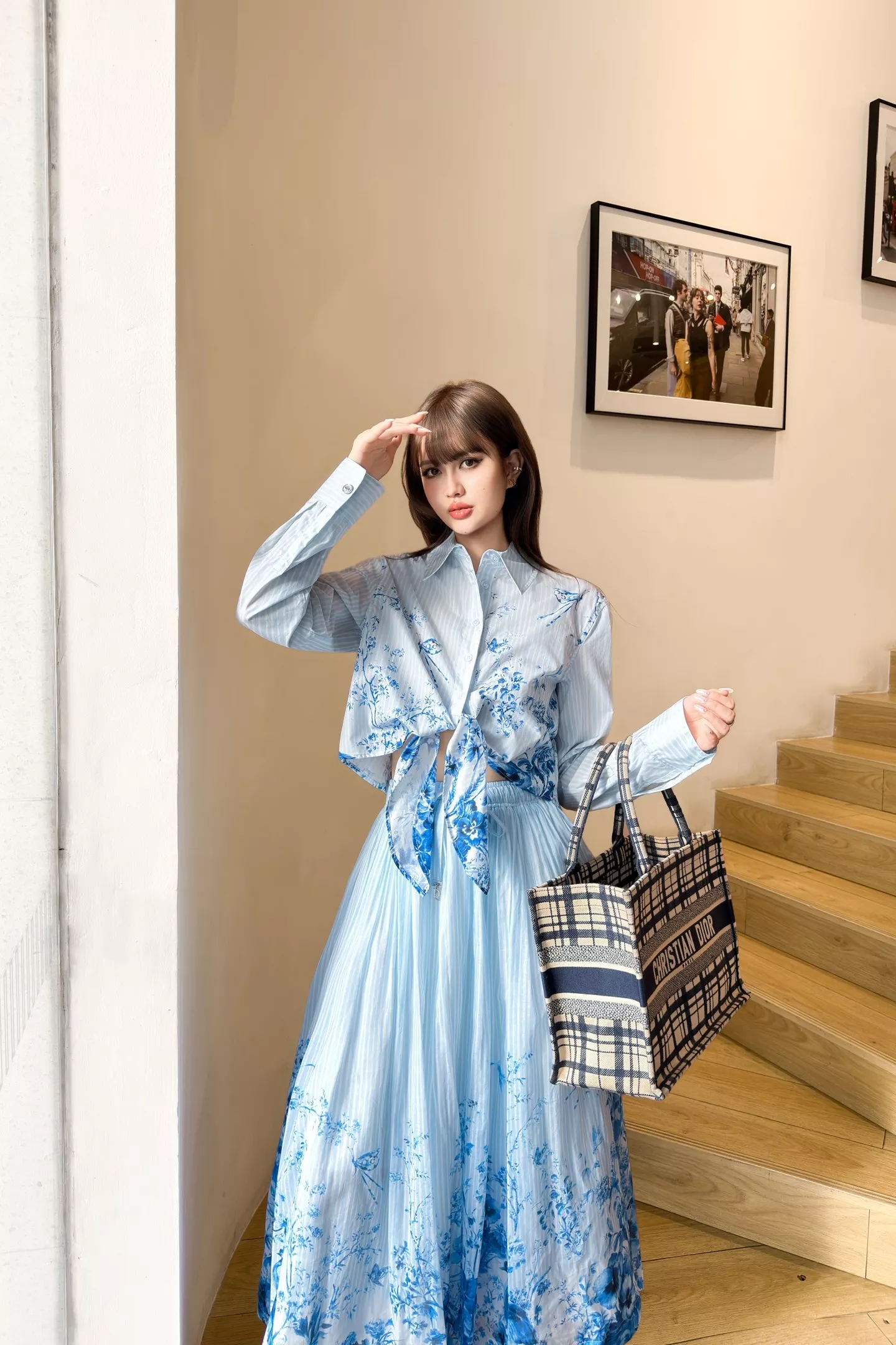 디올 플라워 버드 프린트 스트라이프 타이 셔츠 상세 이미지 26