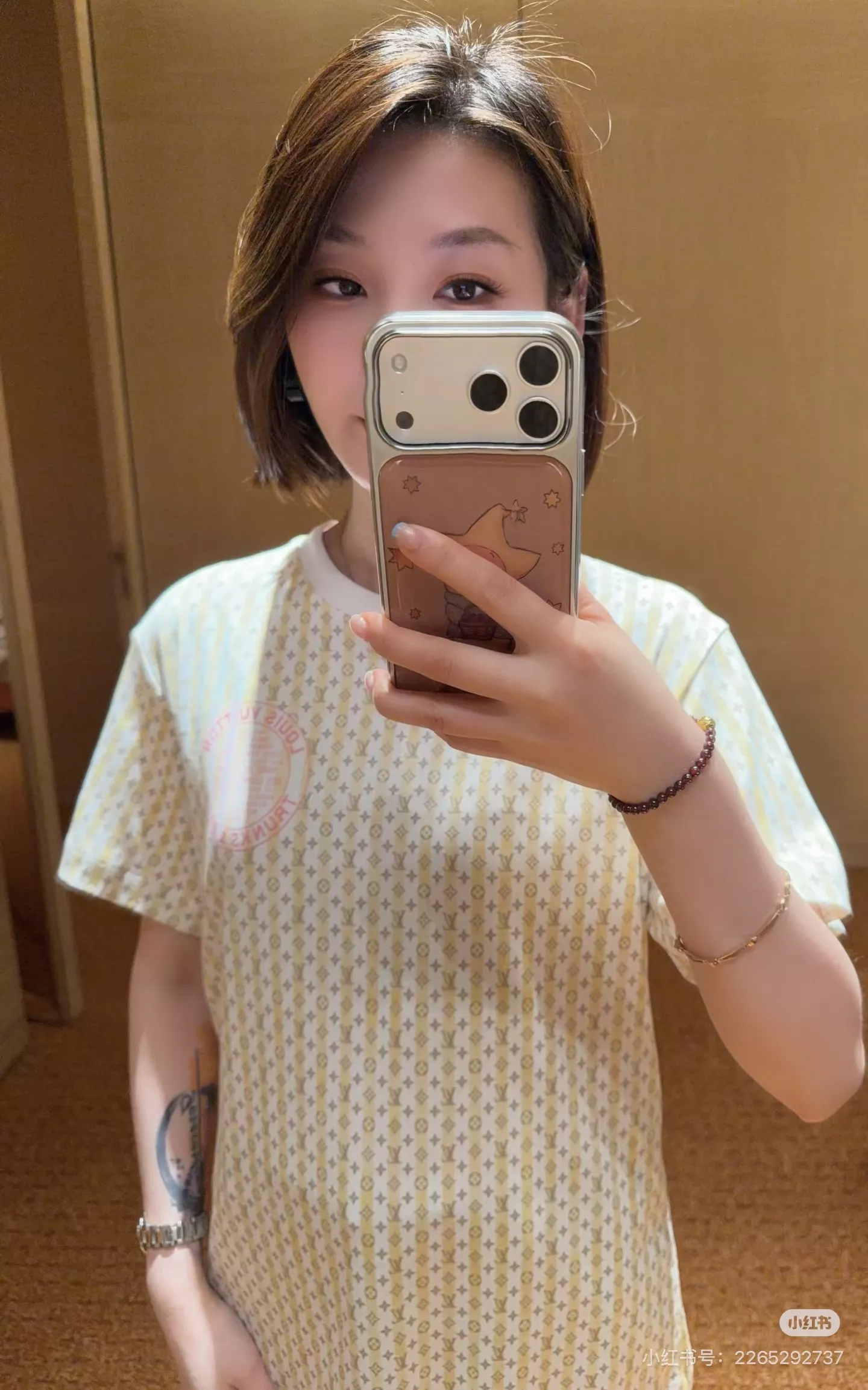 루이비통 모노그램 패턴 코튼 반팔 탑 상세 이미지 33