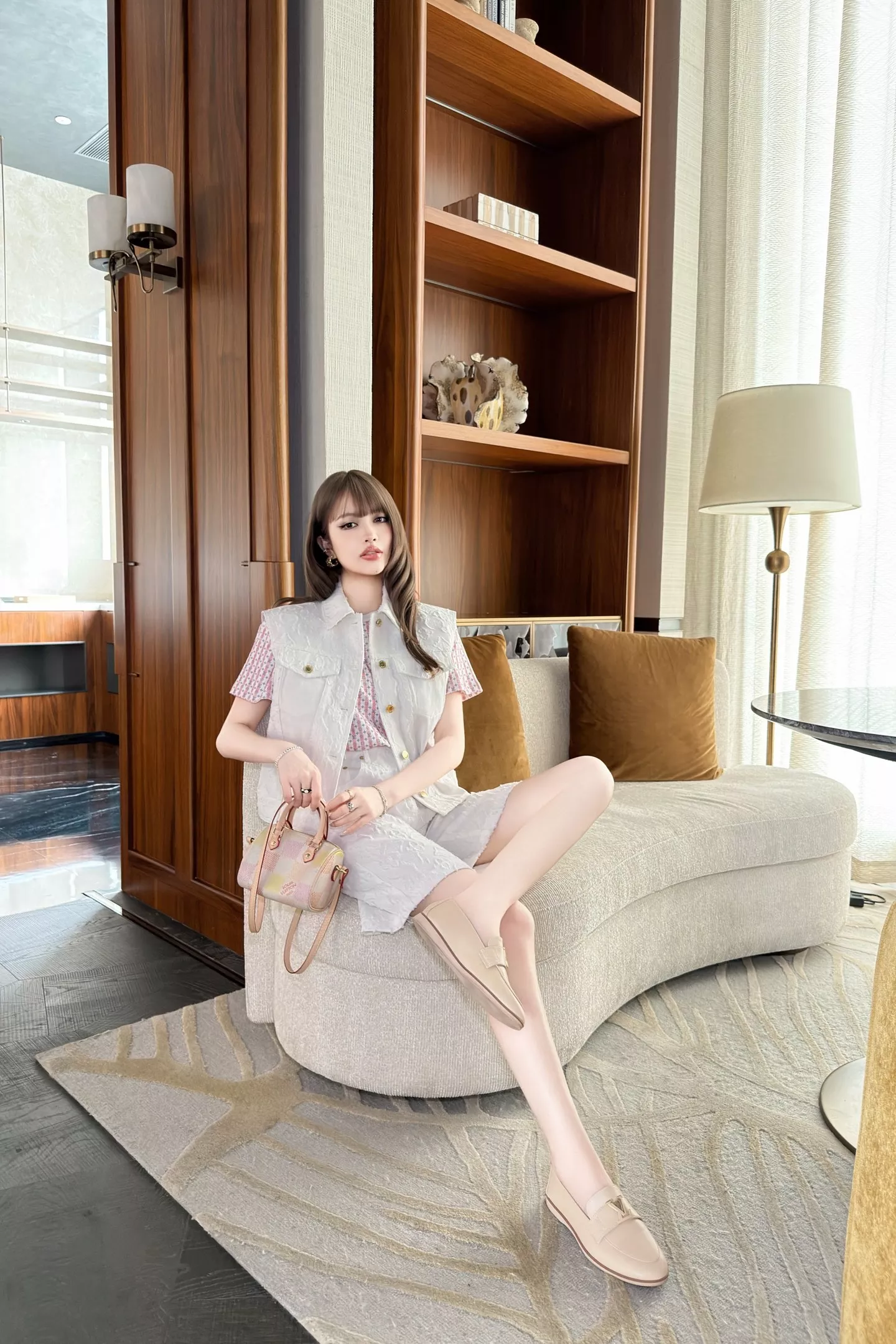 루이비통 모노그램 패턴 코튼 반팔 탑 상세 이미지 50