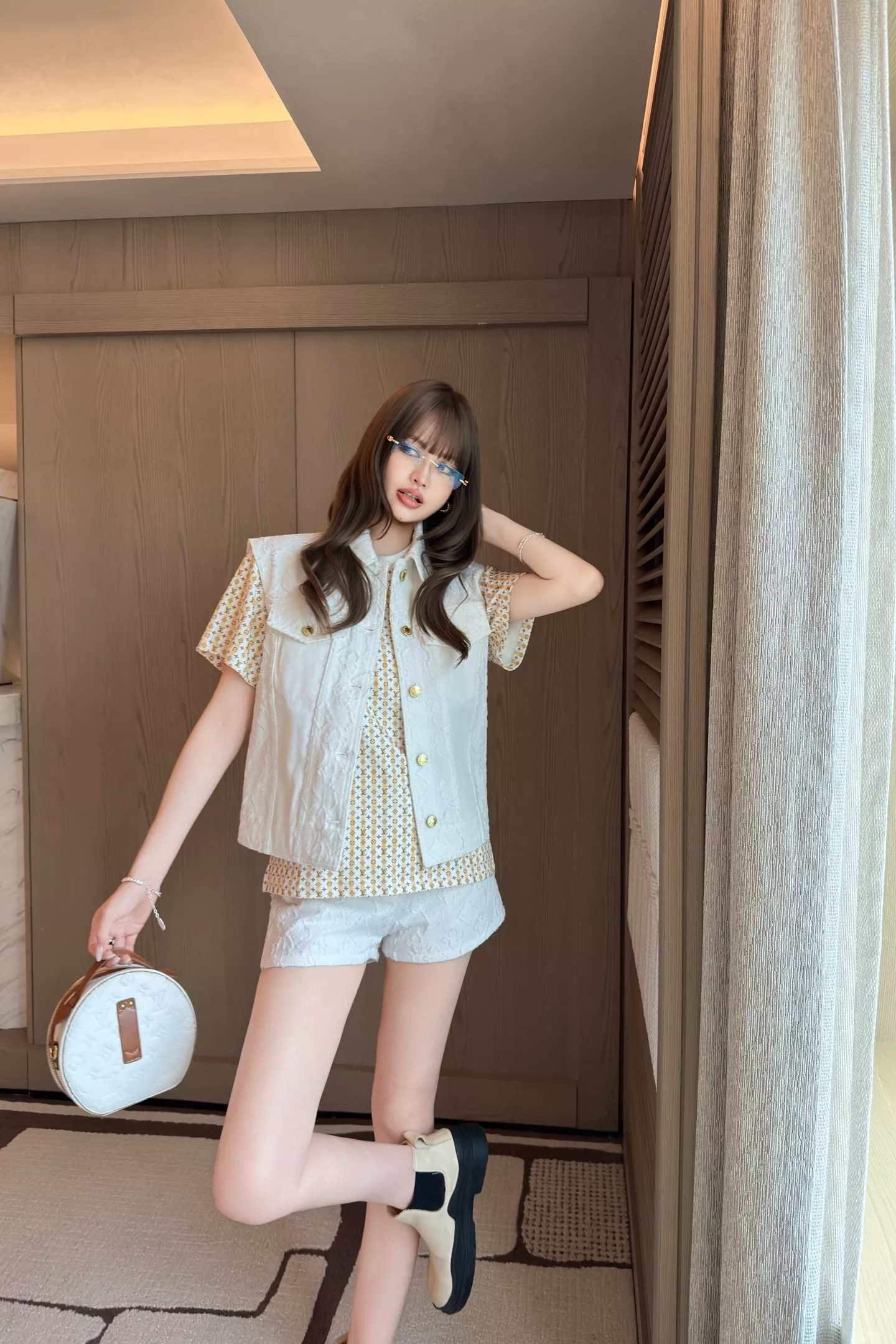 루이비통 화이트 자카드 데님 쇼츠 상세 이미지 21