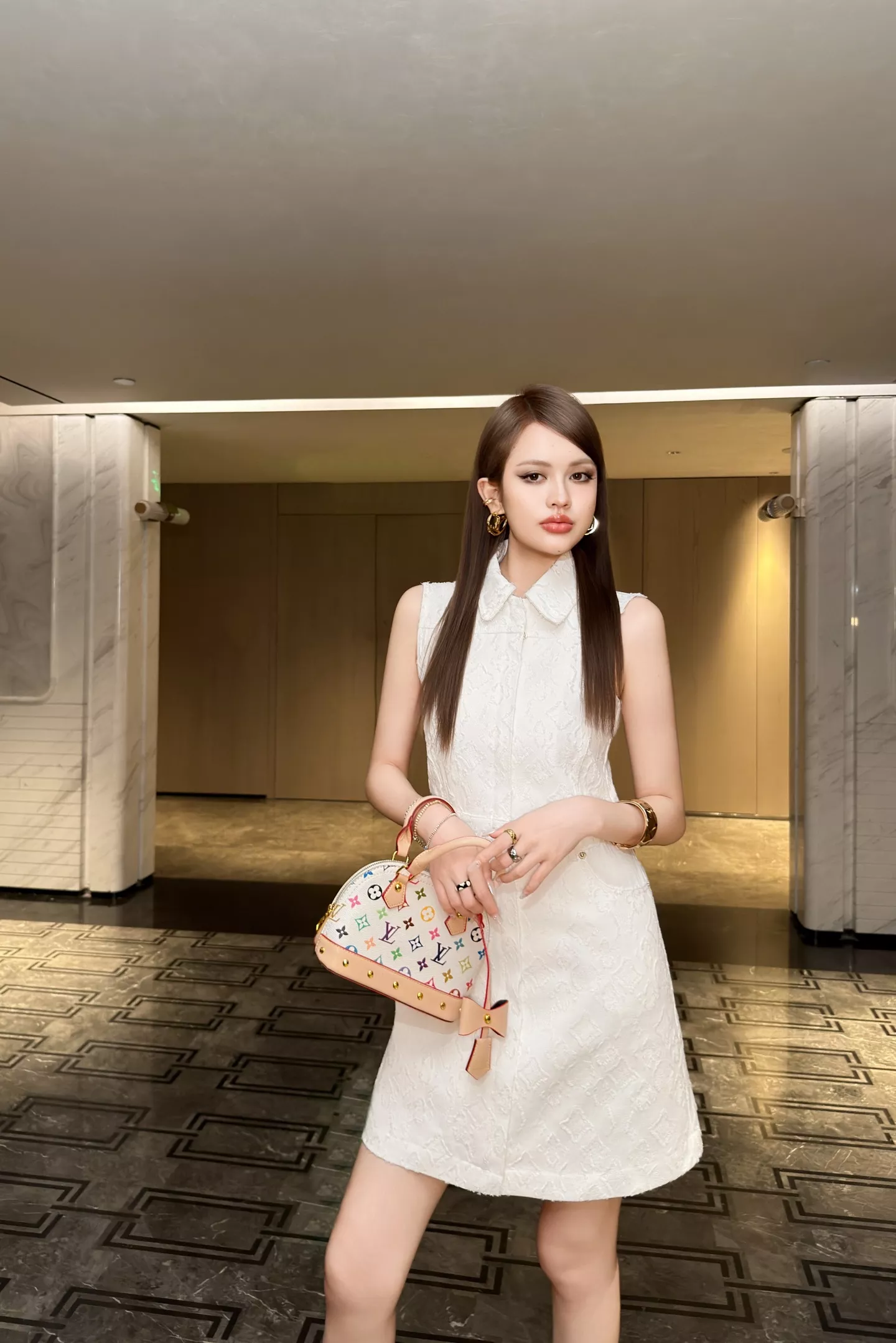 루이비통 자카드 민소매 셔츠형 미니 드레스 상세 이미지 30