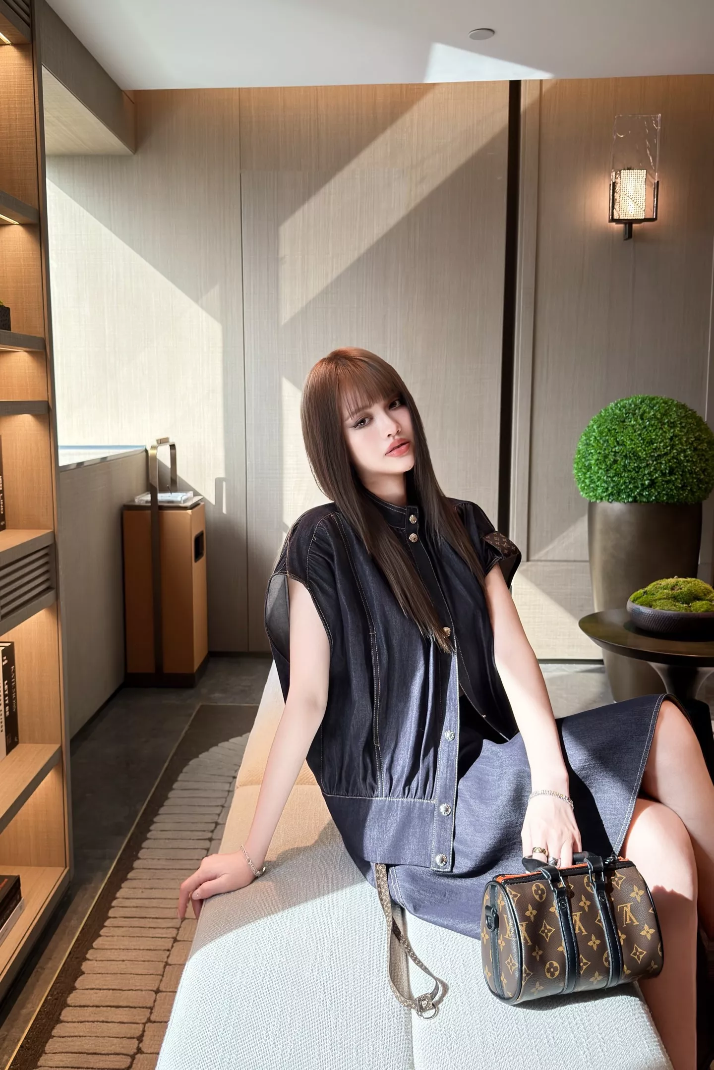 루이비통 스탠드 칼라 데님 베스트 상세 이미지 25