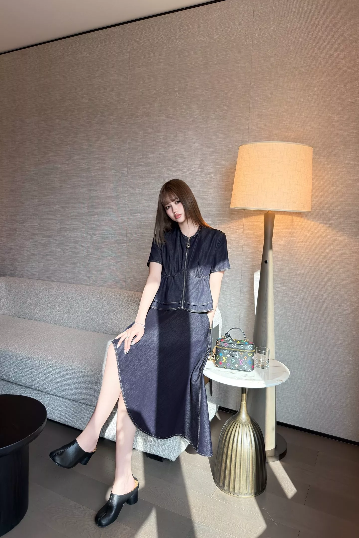 루이비통 언밸런스 데님 플레어 스커트 상세 이미지 17
