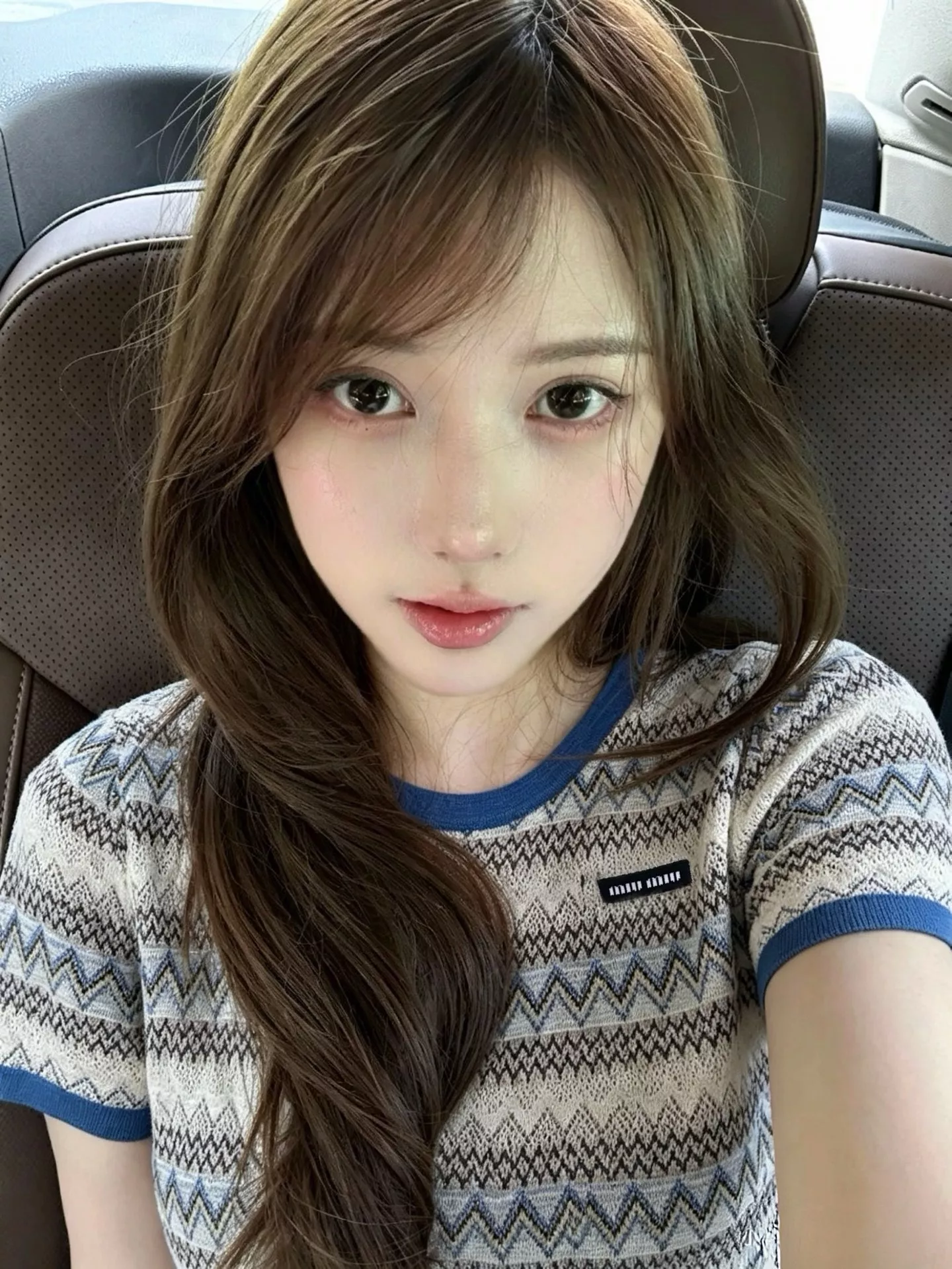 미우미우 배색 라운드 반소매 니트 탑 상세 이미지 14