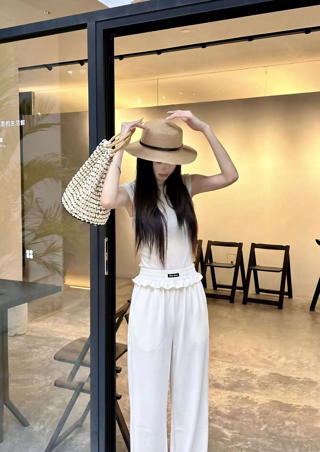 미우미우 프릴 허리 와이드 밴딩 팬츠 상세 이미지 23
