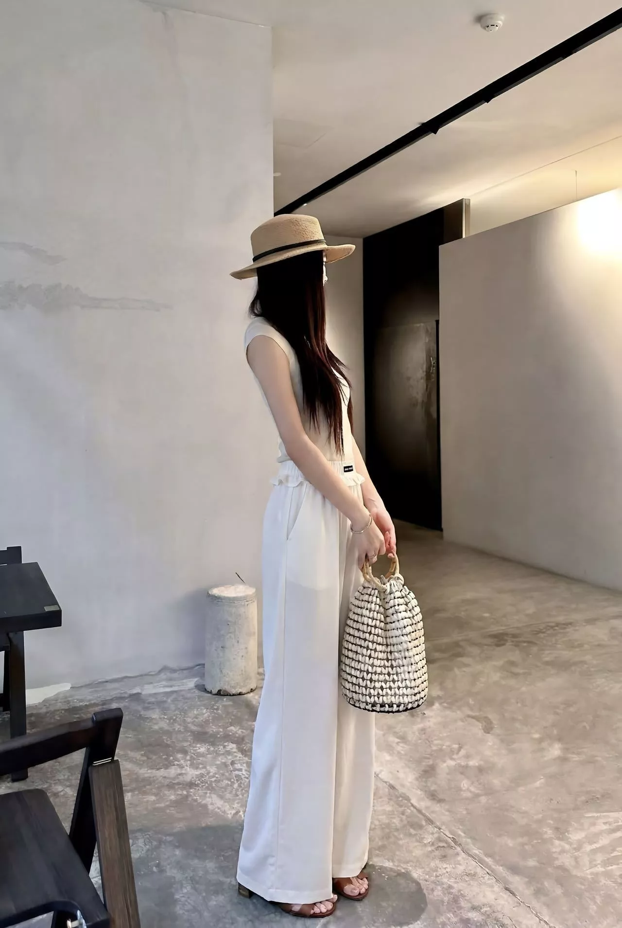 미우미우 프릴 허리 와이드 밴딩 팬츠 상세 이미지 28
