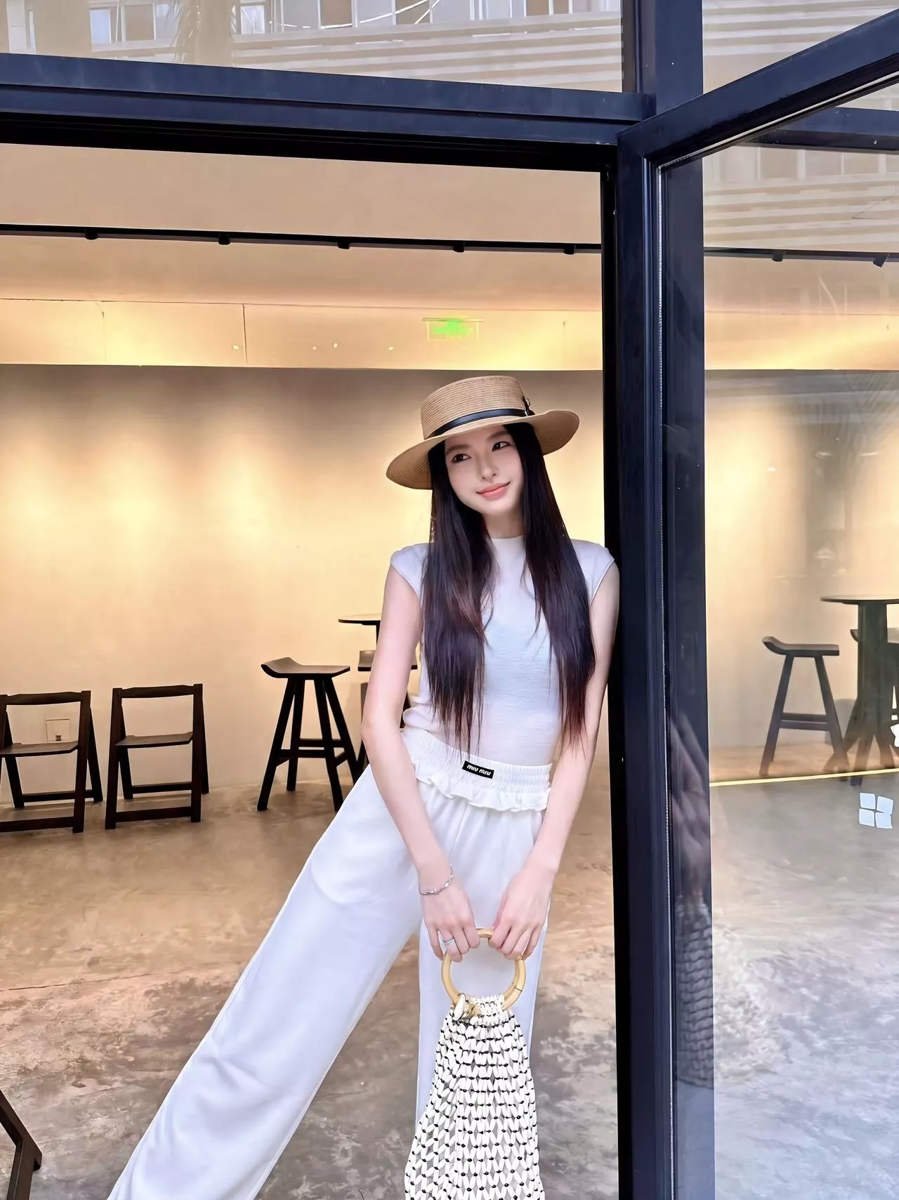 미우미우 프릴 허리 와이드 밴딩 팬츠 상세 이미지 21