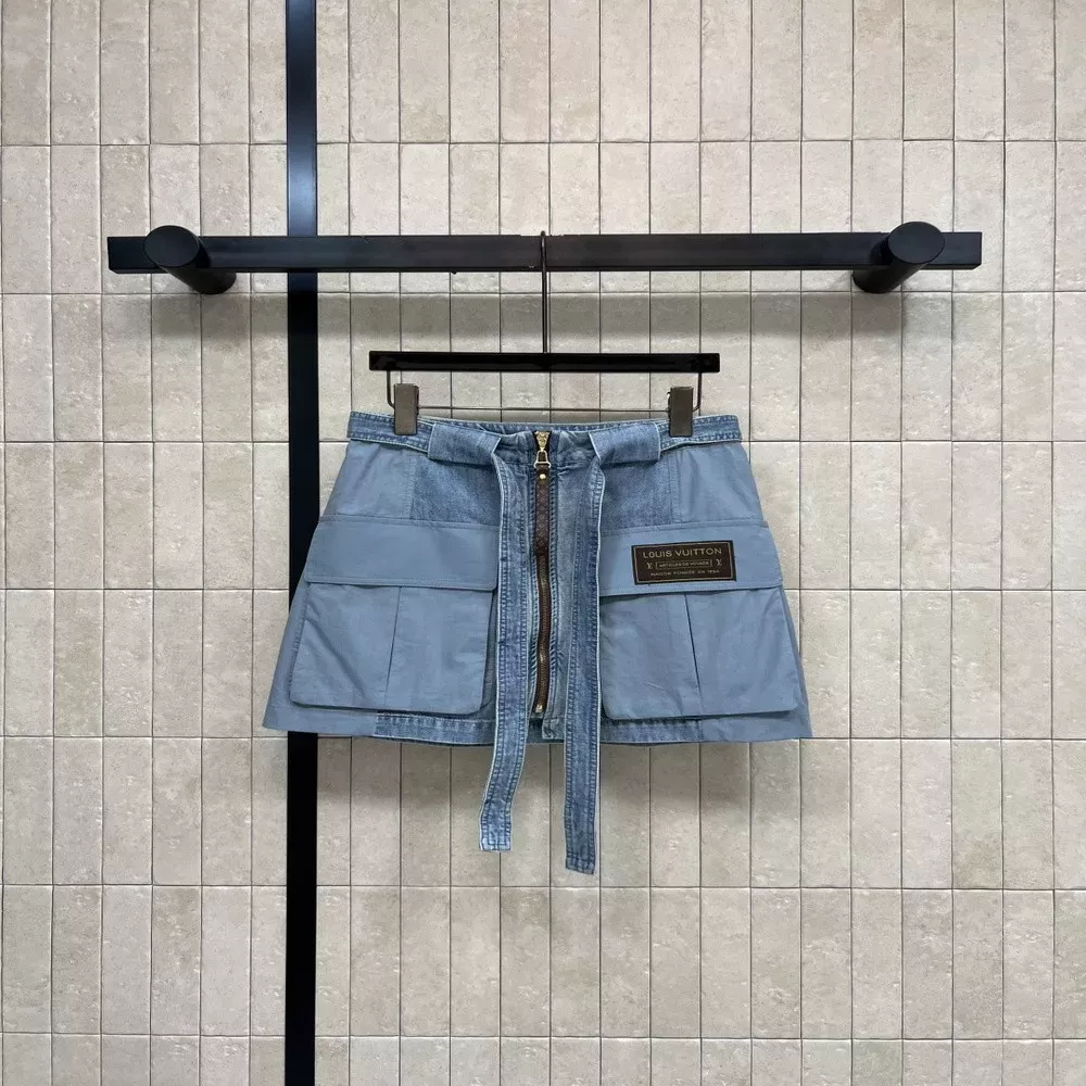 루이비통 워시드 데님 벨트 스커트