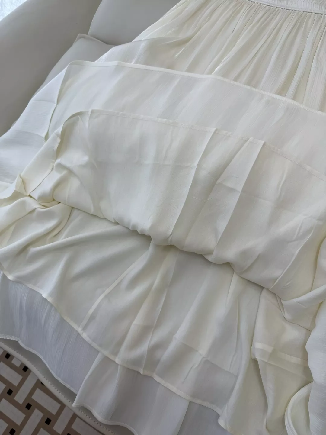 브루넬로쿠치넬리 플리츠 디테일 반스커트 상세 이미지 8