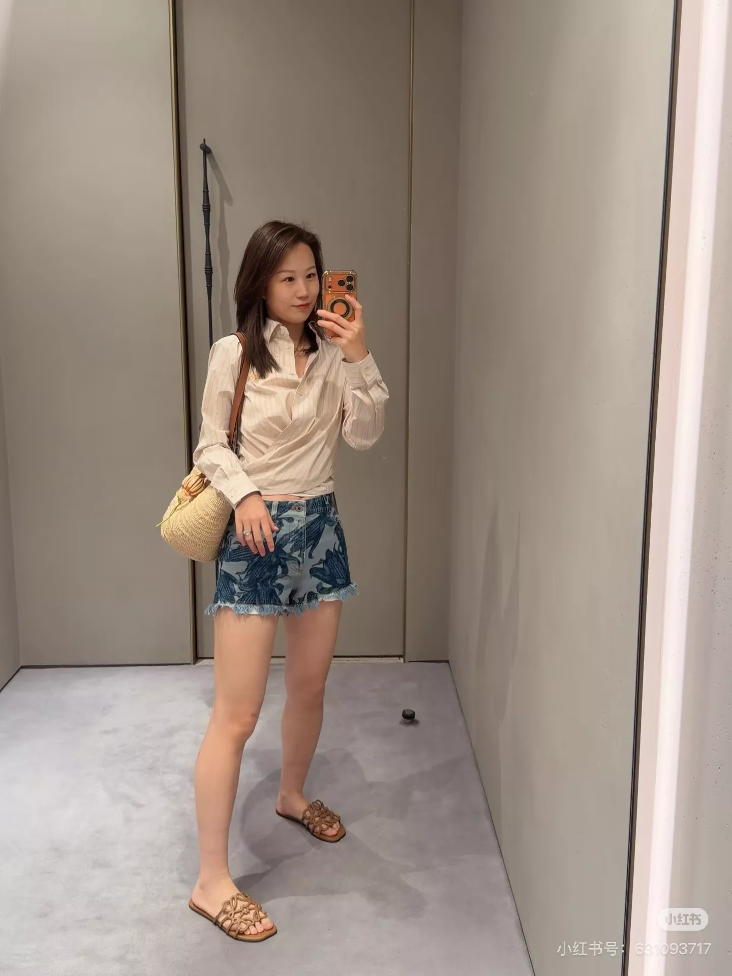 로에베 이비자 무드 프린트 데님 쇼츠 상세 이미지 22