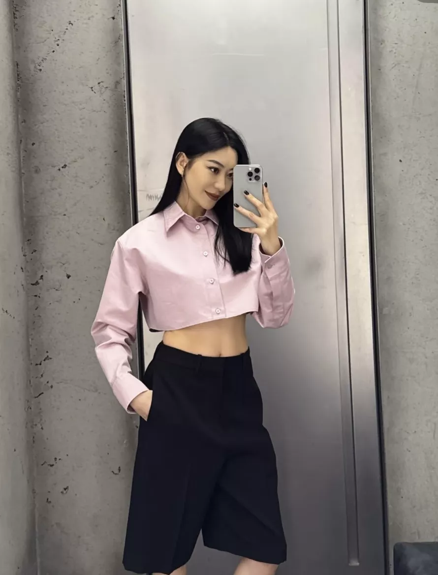 발렌시아가 크롭 카라 니트 셔츠 상세 이미지 43