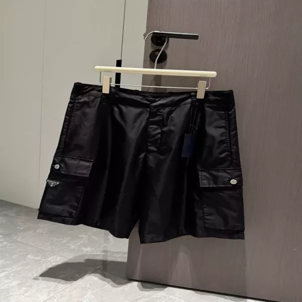 프라다 리나일론 카고 버뮤다 팬츠