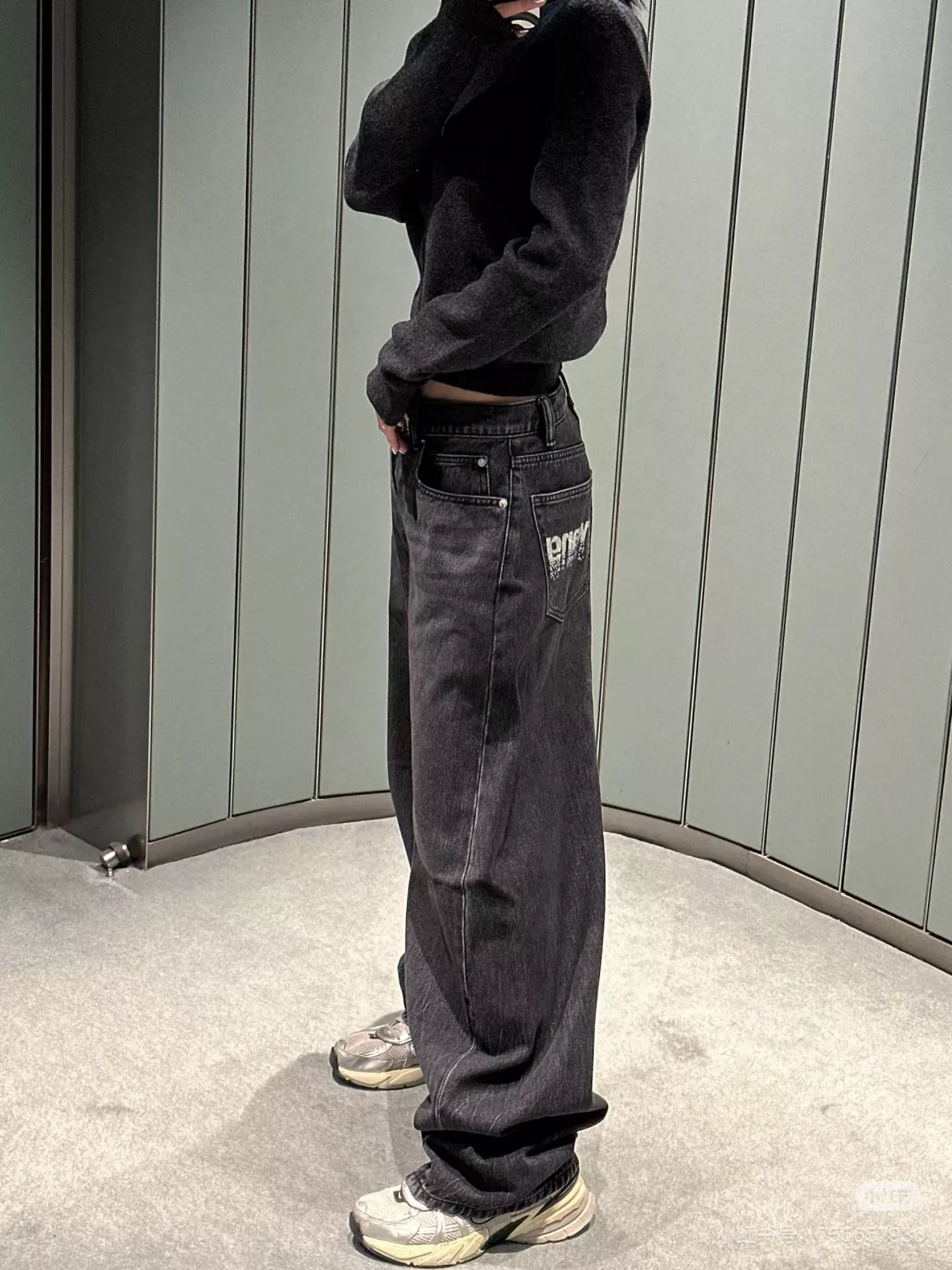 알렉산더왕 워싱 블랙 커브드 진 상세 이미지 63