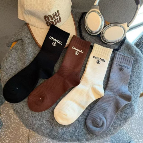 샤넬 캐시미어 블렌드 중장목 루즈 삭스