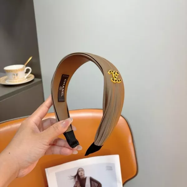 샤넬 플리츠 디테일 헤어 밴드
