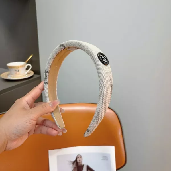 샤넬 스펀지 헤어 머리띠