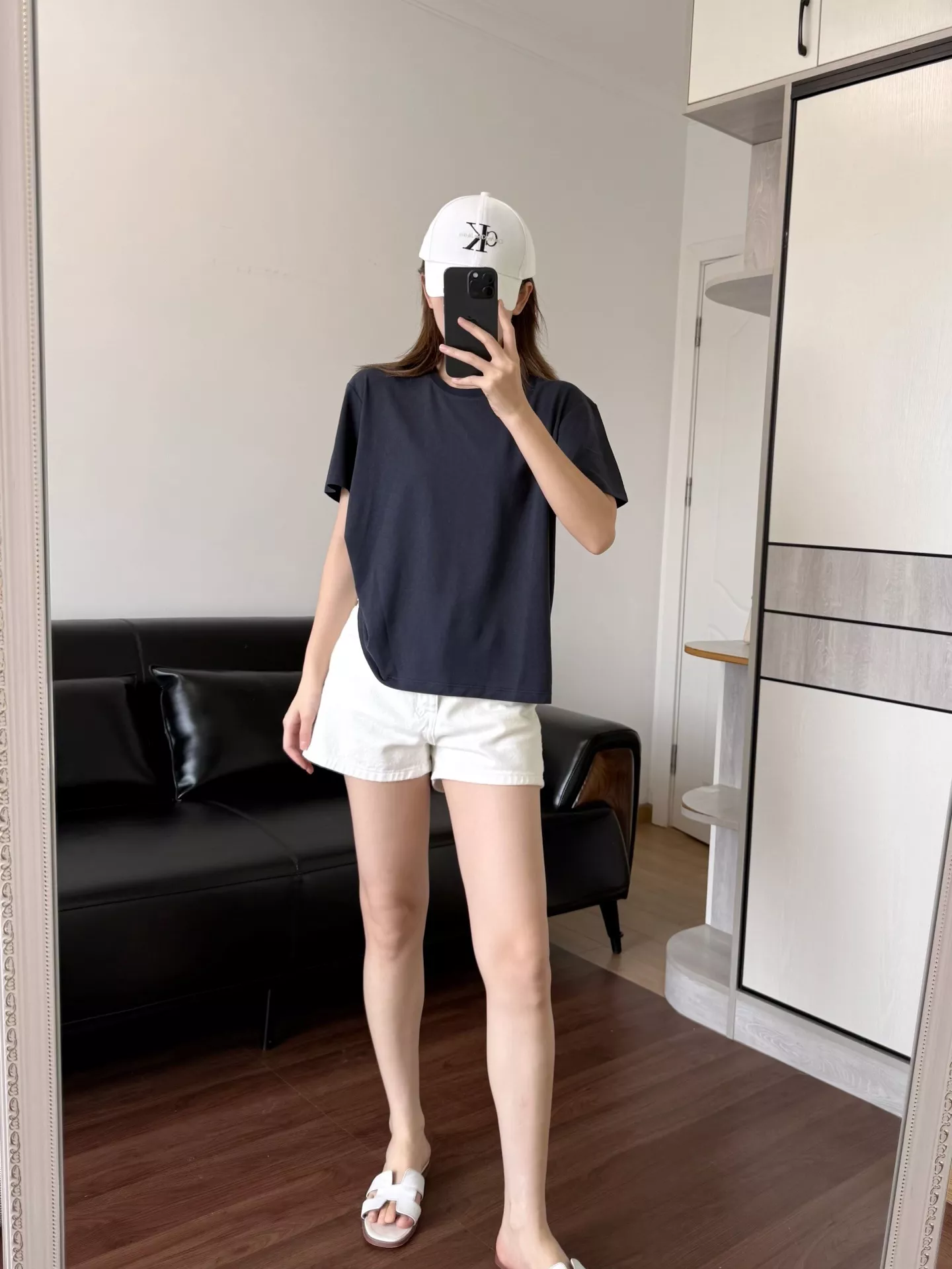로로피아나 미니멀 라운드 반팔 탑 상세 이미지 34