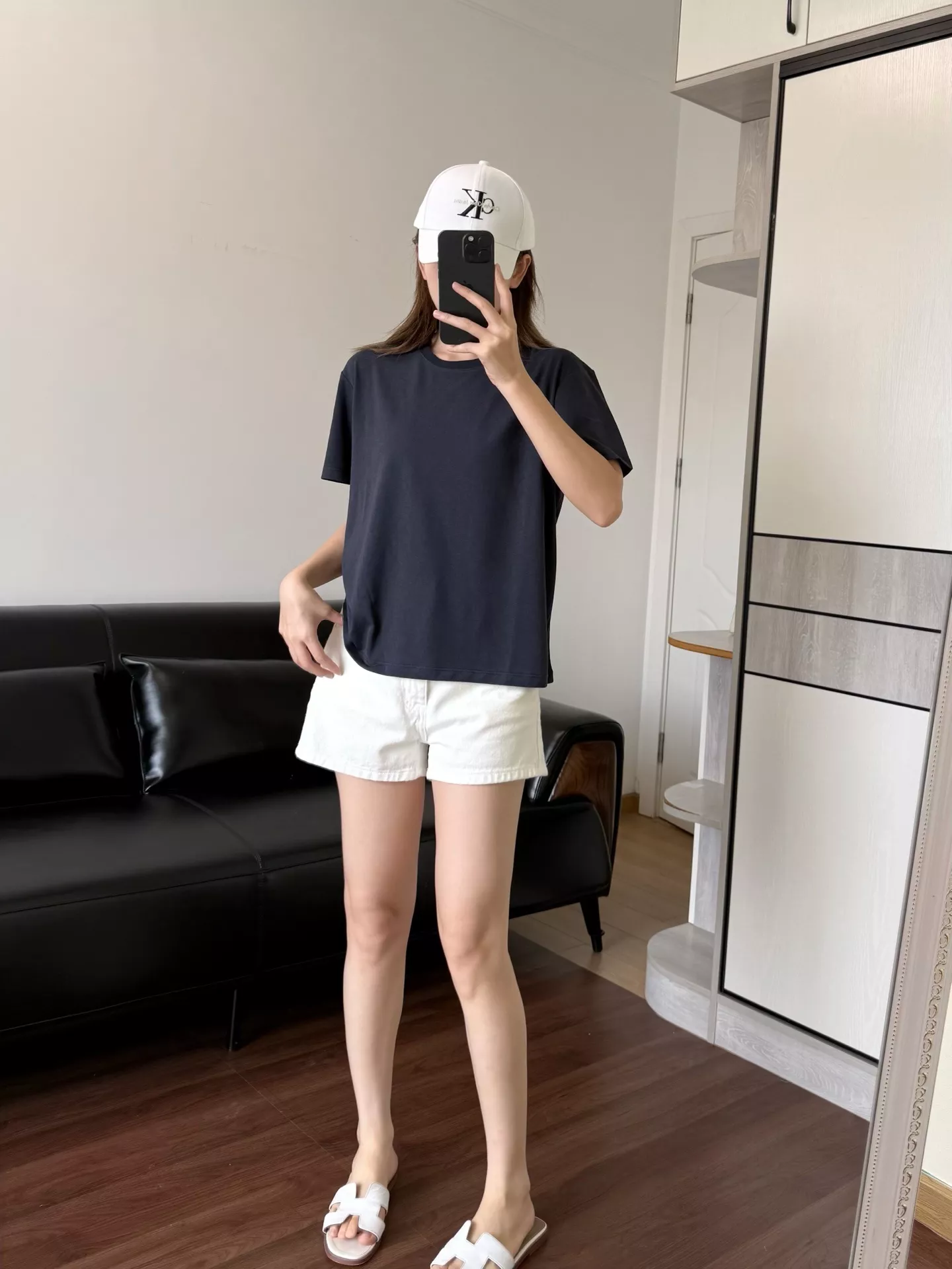 로로피아나 미니멀 라운드 반팔 탑 상세 이미지 35