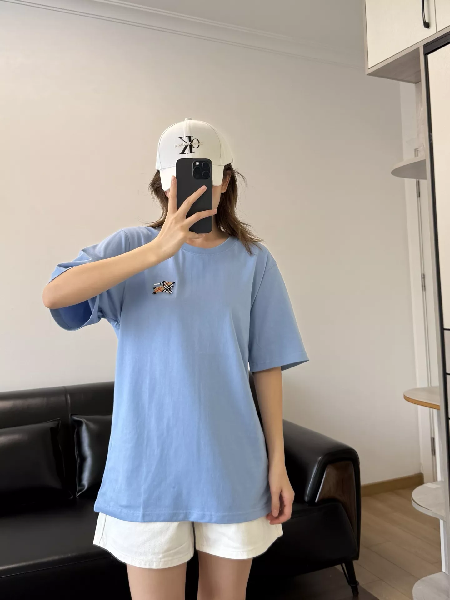 버버리 EKD 자수 체크 포인트 코튼 반팔 상의 상세 이미지 46